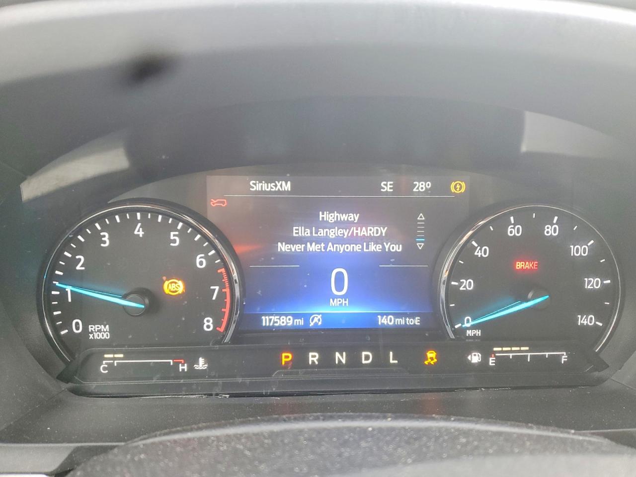 2021 FORD EXPLORER XLT photo 9