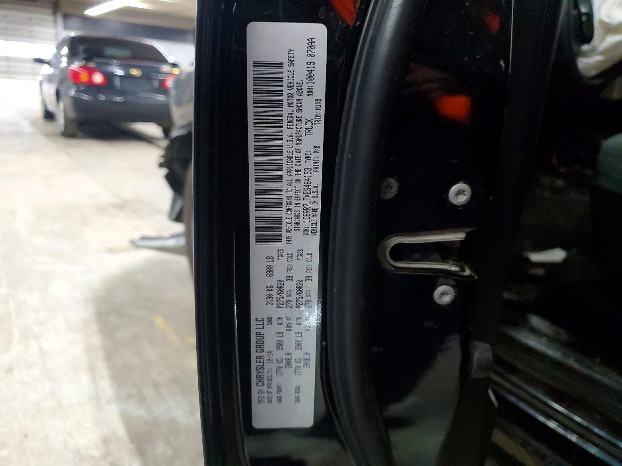 2014 RAM 1500 SLT photo 34