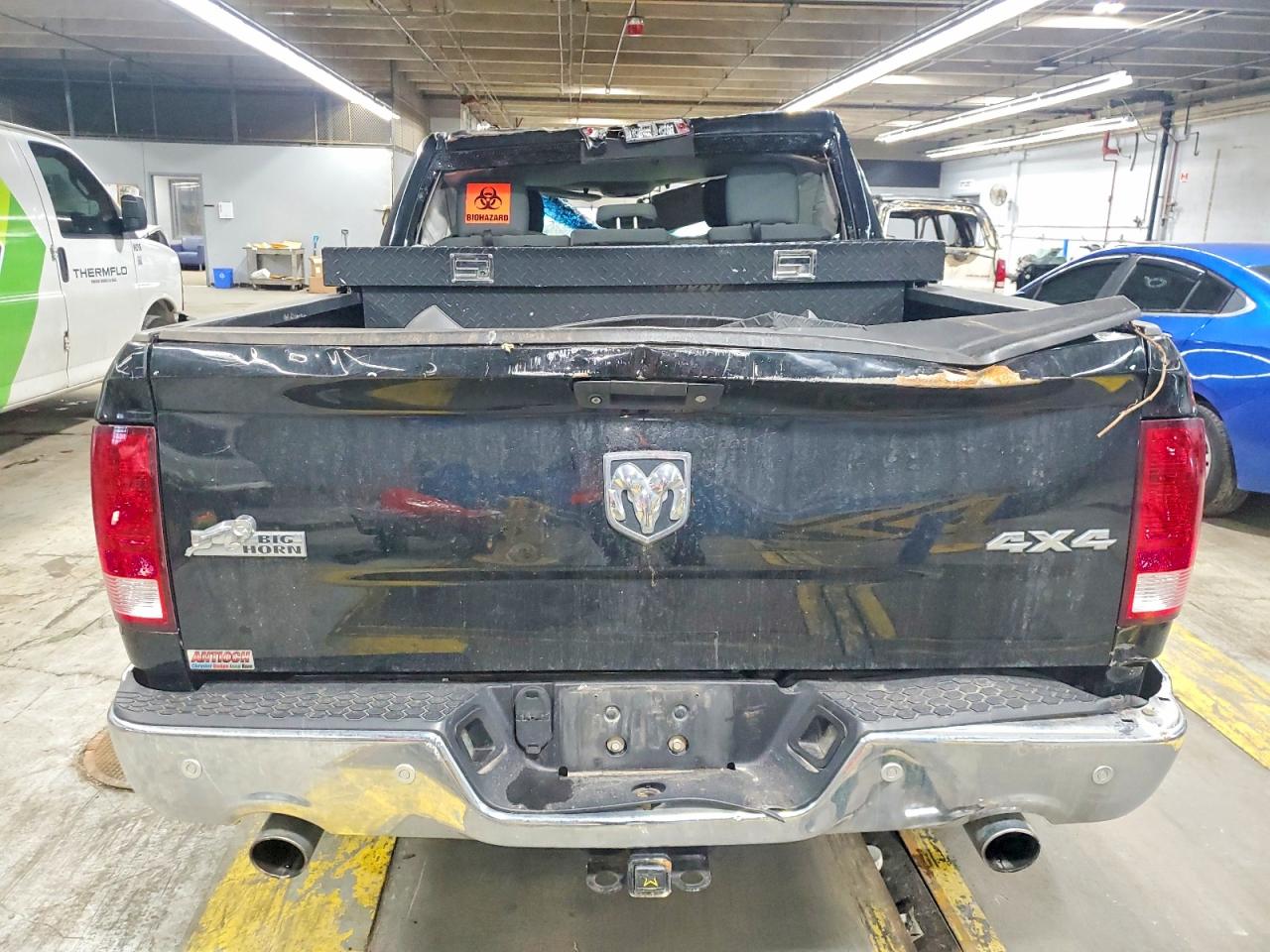 2014 RAM 1500 SLT photo 16
