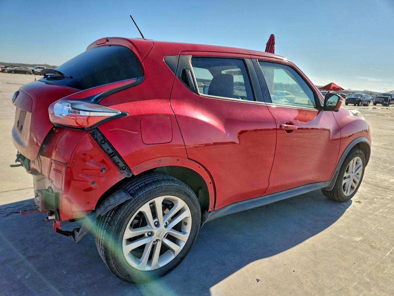 2015 NISSAN JUKE S photo 3
