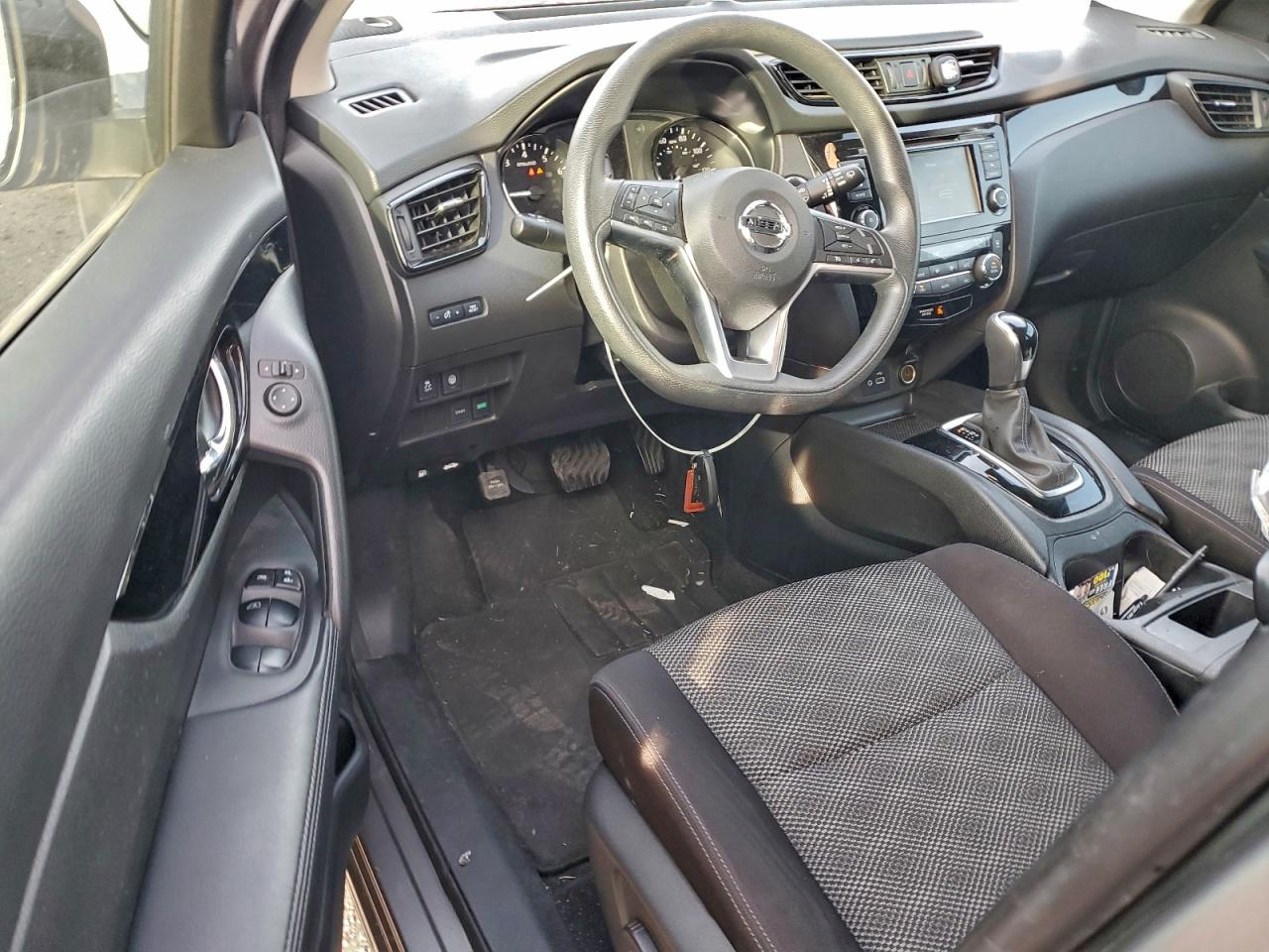 2020 NISSAN ROGUE SPORT S photo 22
