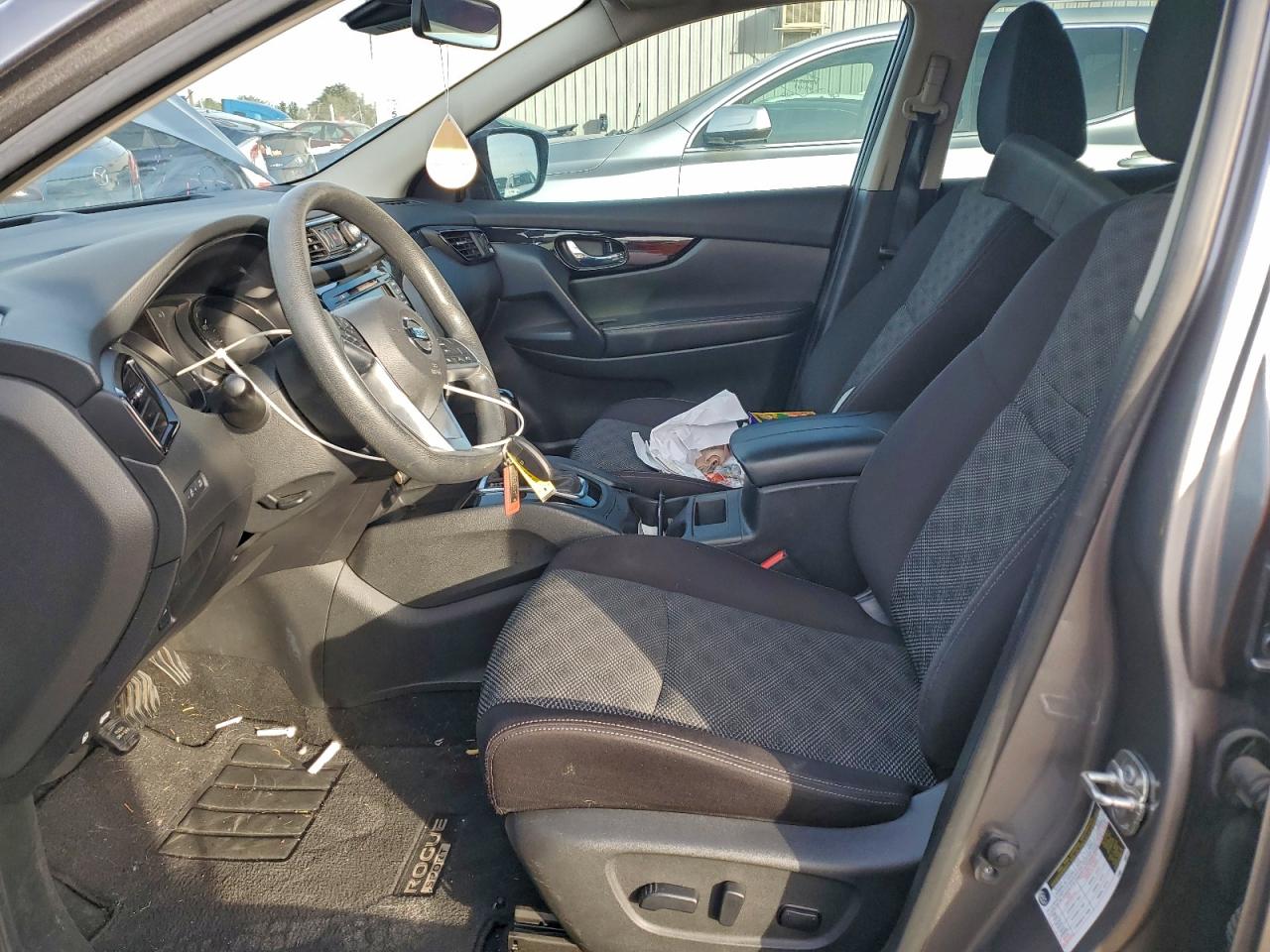 2020 NISSAN ROGUE SPORT S photo 19
