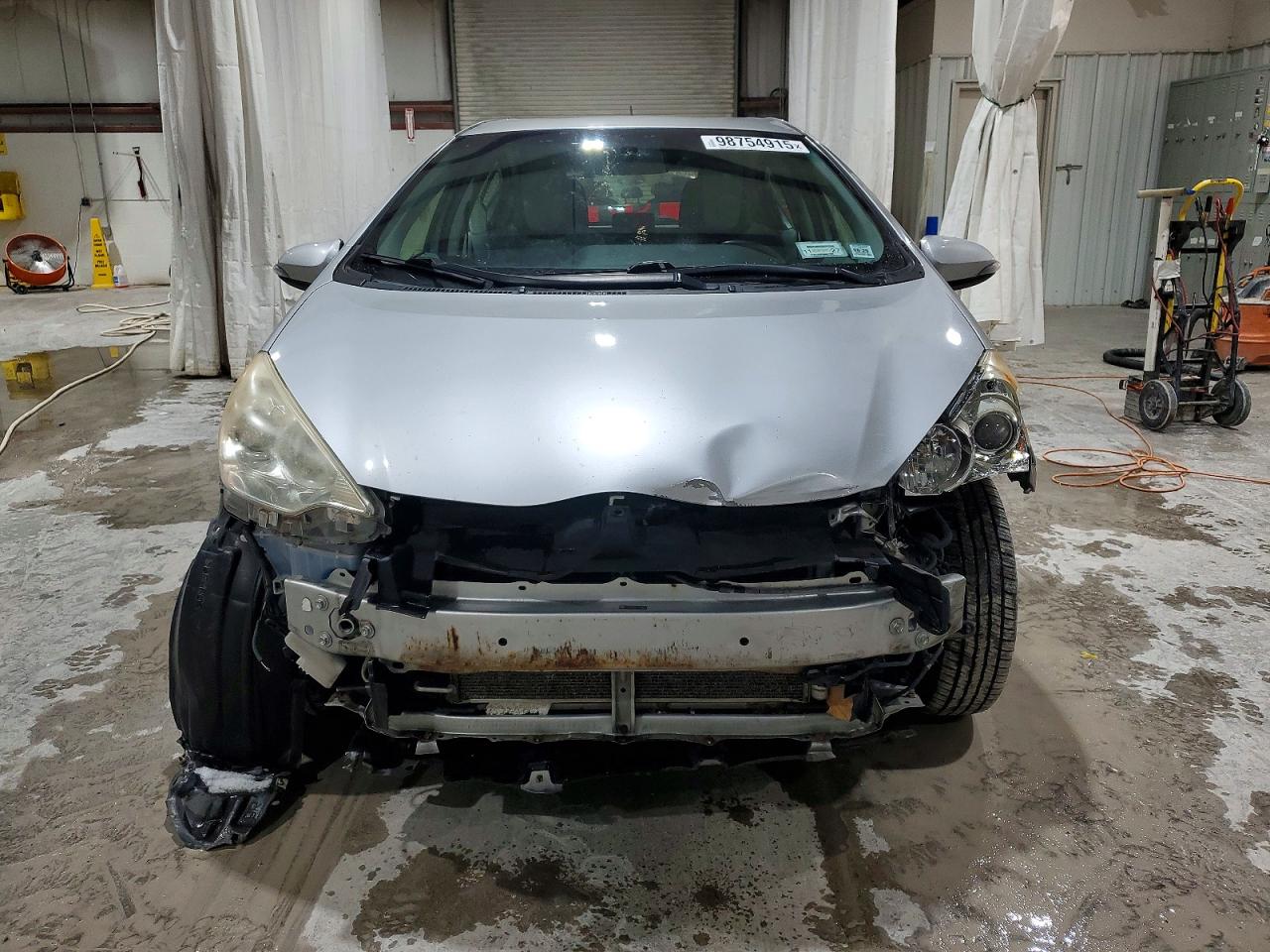 2012 TOYOTA PRIUS C photo 5