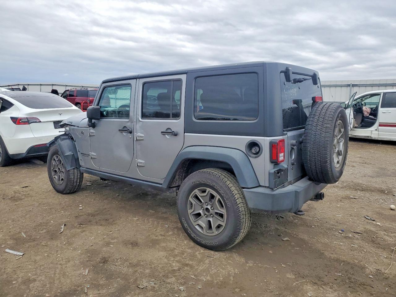 2016 JEEP WRANGLER UNLIMITED RUBICON photo 2