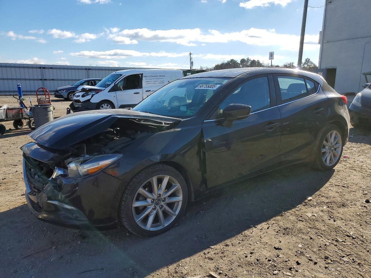 2017 MAZDA 3