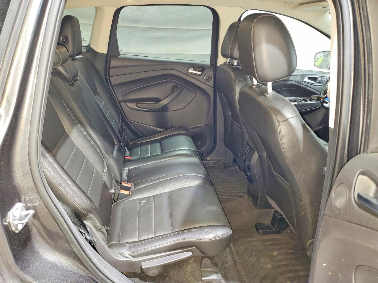 2015 FORD ESCAPE TITANIUM photo 21