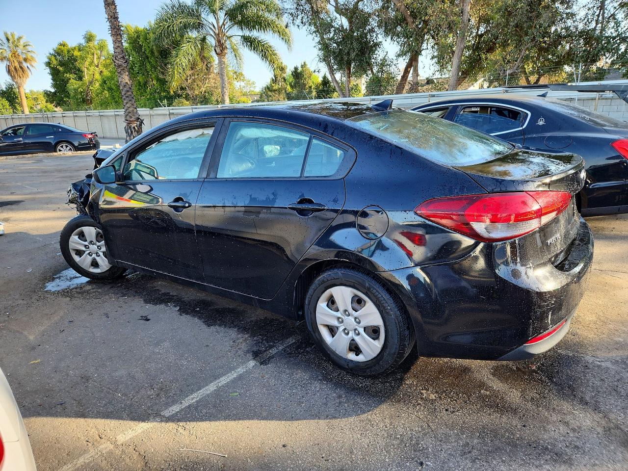 2018 KIA FORTE LX photo 2