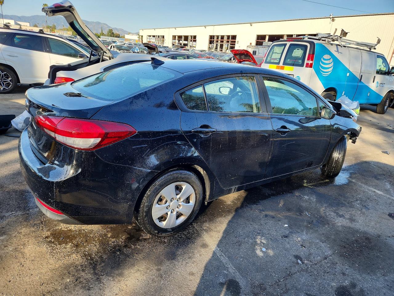 2018 KIA FORTE LX photo 3