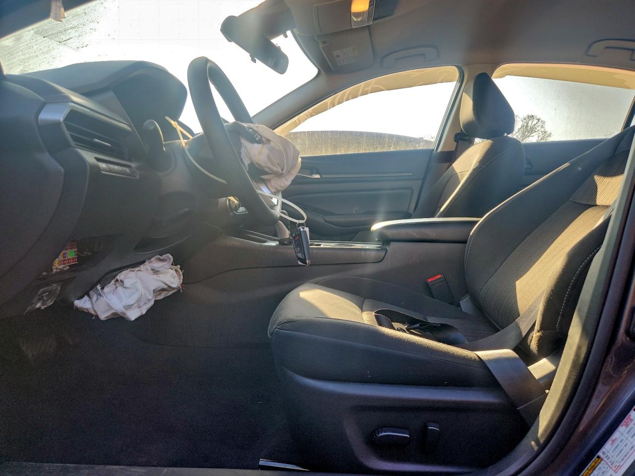 2025 NISSAN ALTIMA SV photo 7