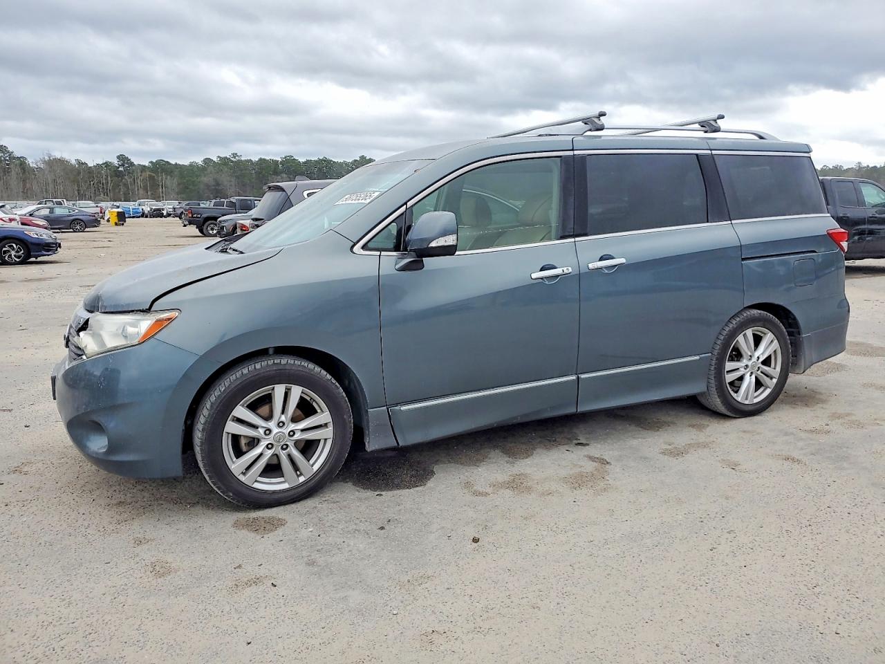 2012 NISSAN QUEST