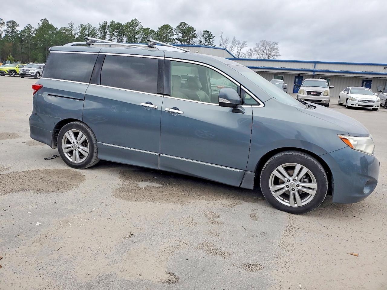 2012 NISSAN QUEST S photo 4