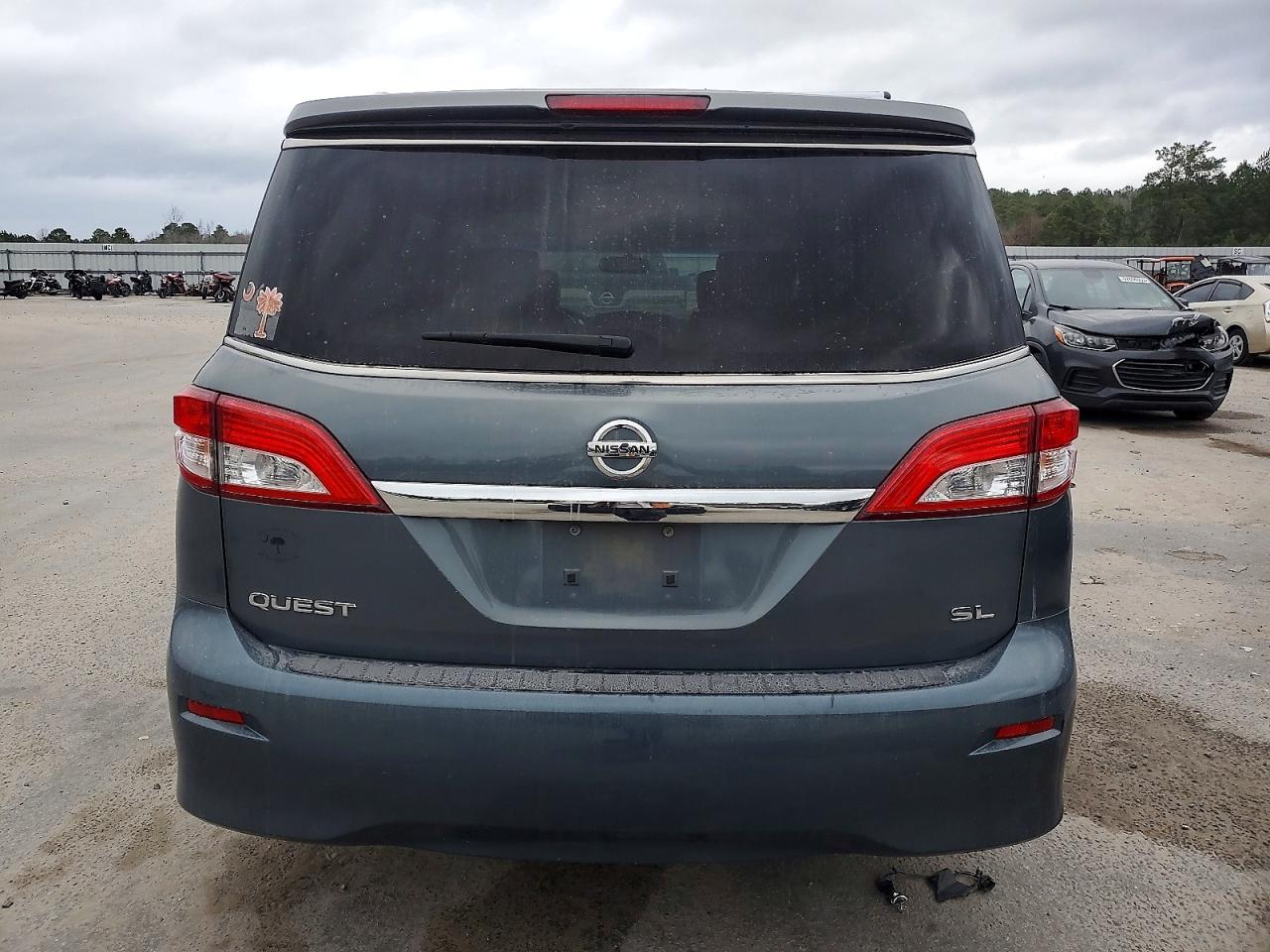 2012 NISSAN QUEST S photo 6