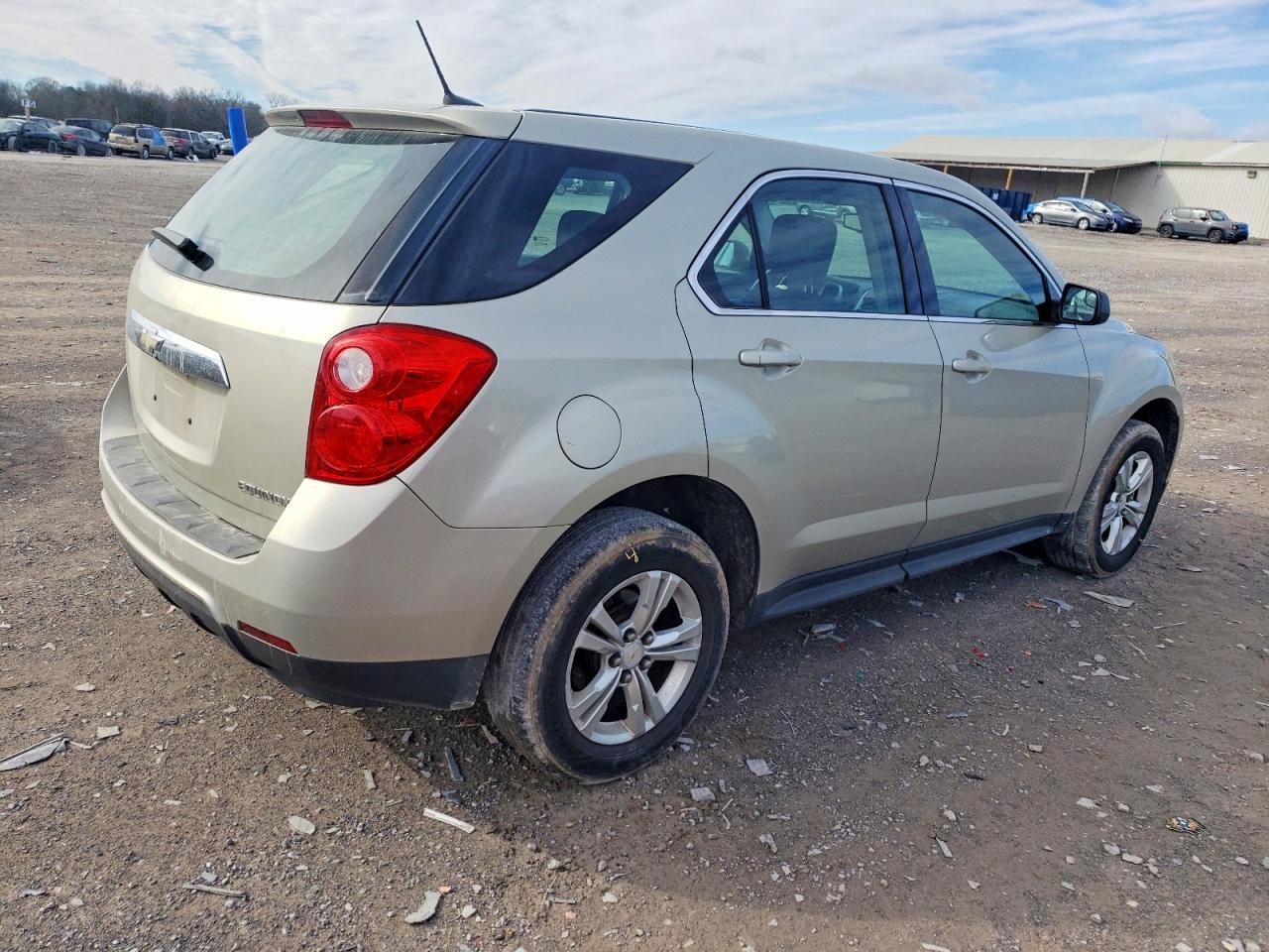2014 CHEVROLET EQUINOX LS photo 3