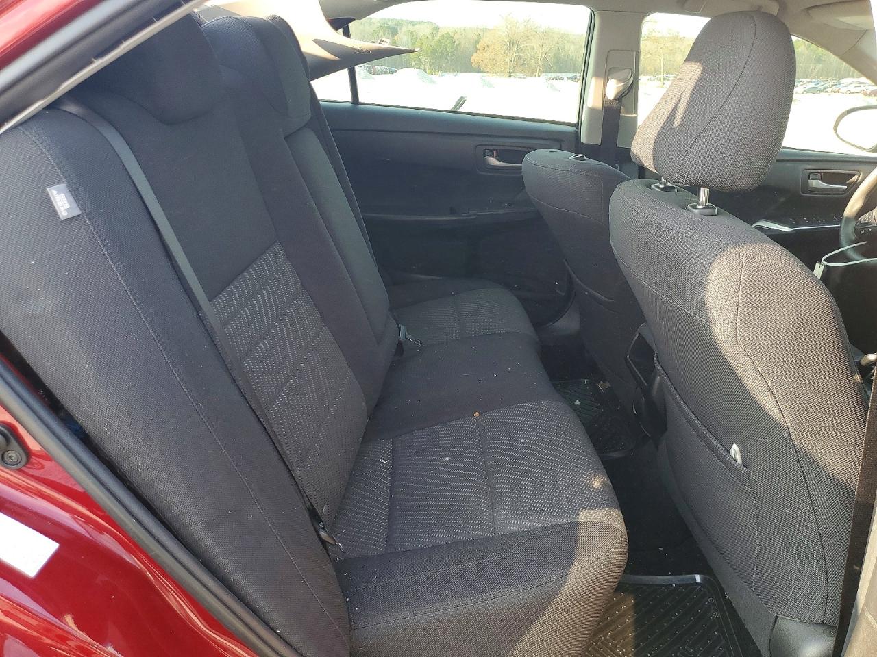 2017 TOYOTA CAMRY LE photo 10