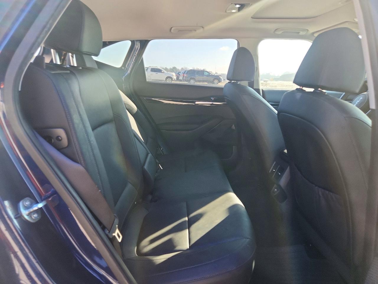 2023 KIA SELTOS EX photo 10