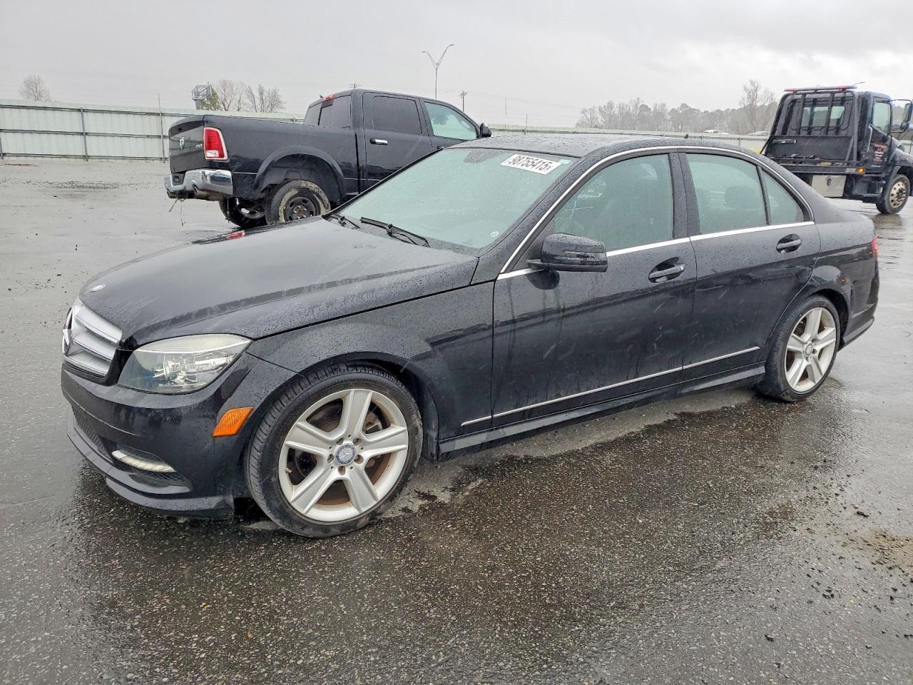 2011 MERCEDES-BENZ C
