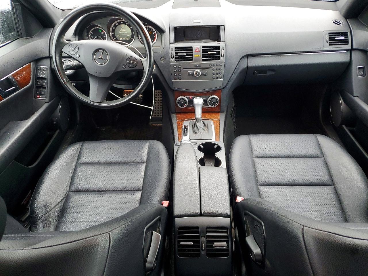 2011 MERCEDES-BENZ C 300 photo 8