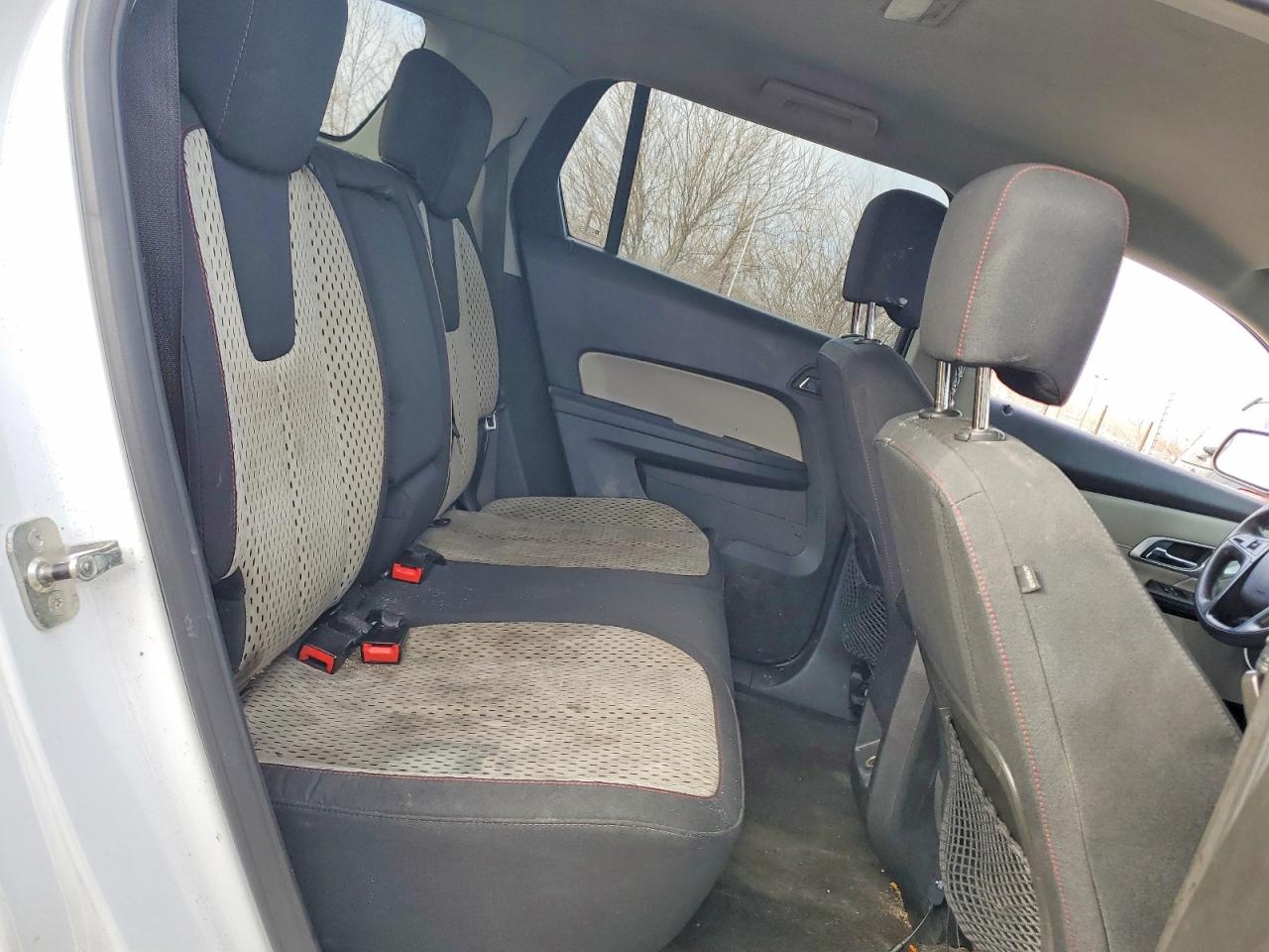 2011 GMC TERRAIN SLE photo 11