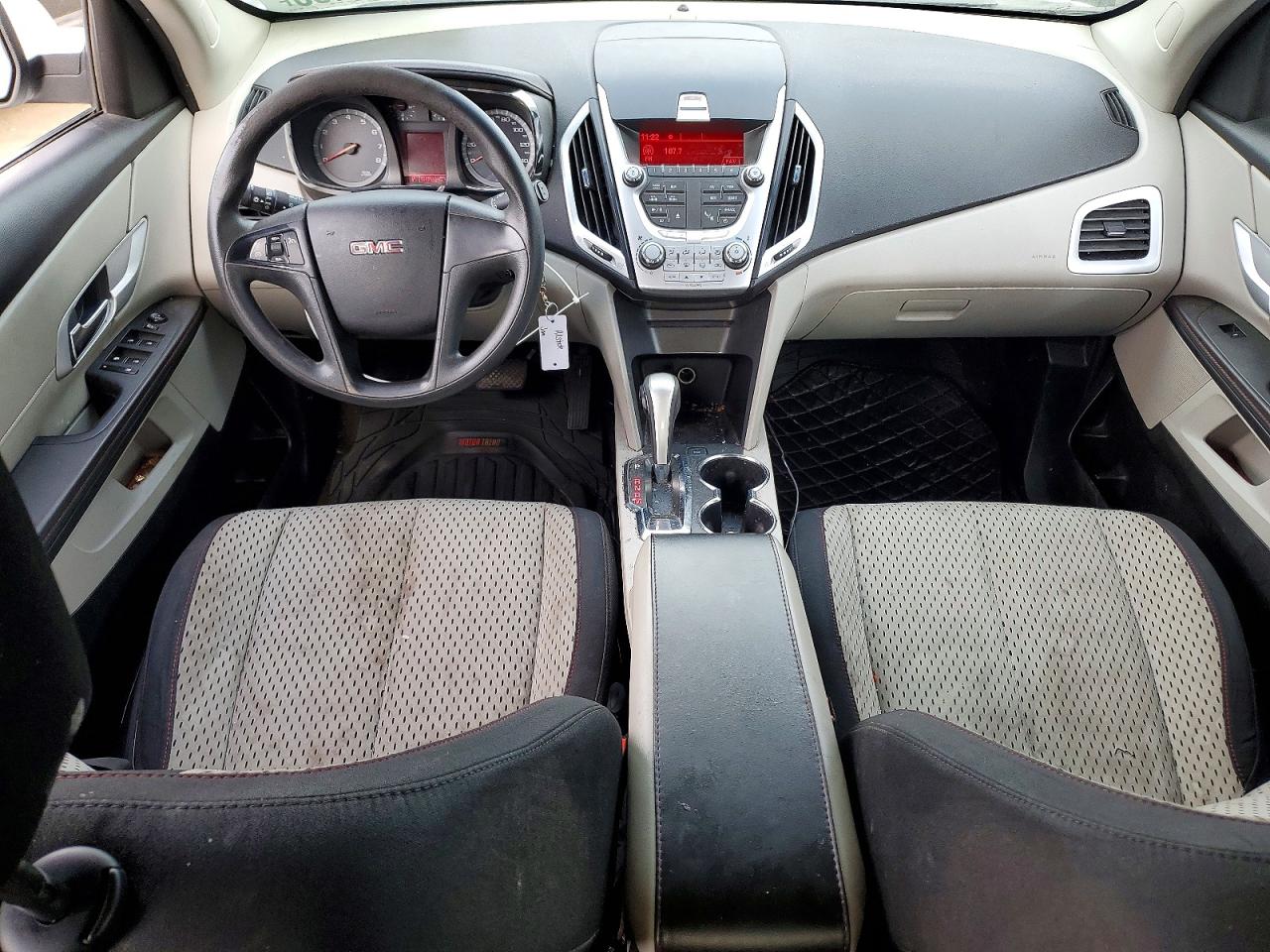 2011 GMC TERRAIN SLE photo 8
