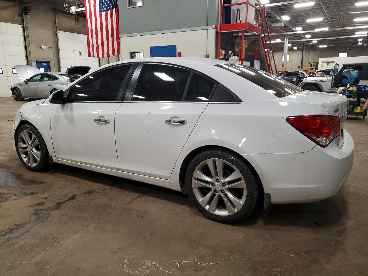 2011 CHEVROLET CRUZE LTZ photo 2