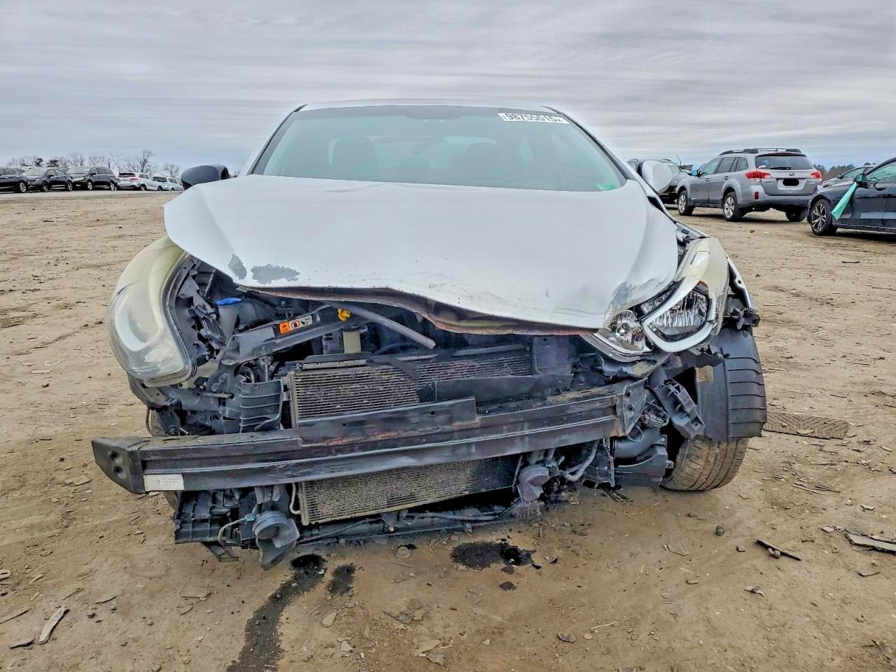 2016 HYUNDAI ELANTRA SE photo 5