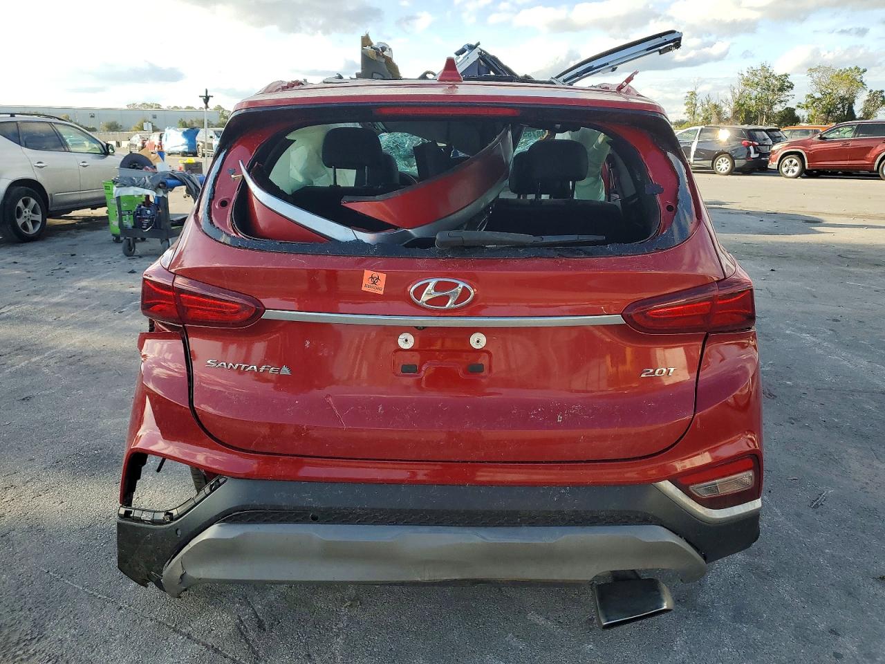 2019 HYUNDAI SANTA FE photo 6