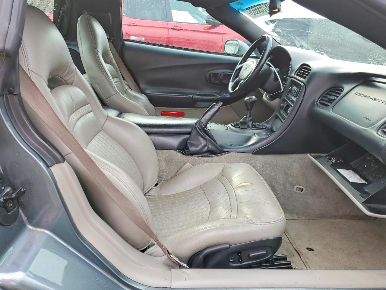 2004 CHEVROLET CORVETTE photo 28