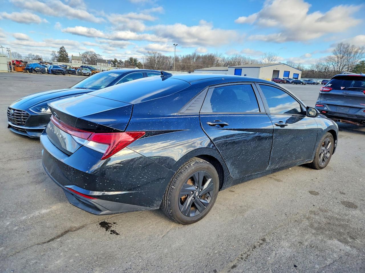 2021 HYUNDAI ELANTRA SEL photo 3