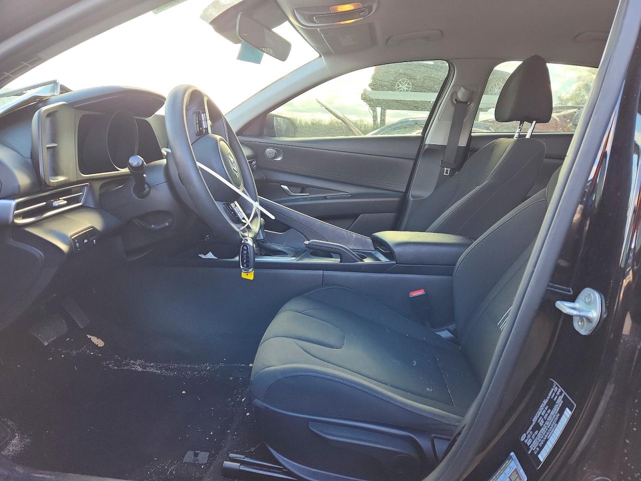 2021 HYUNDAI ELANTRA SEL photo 7