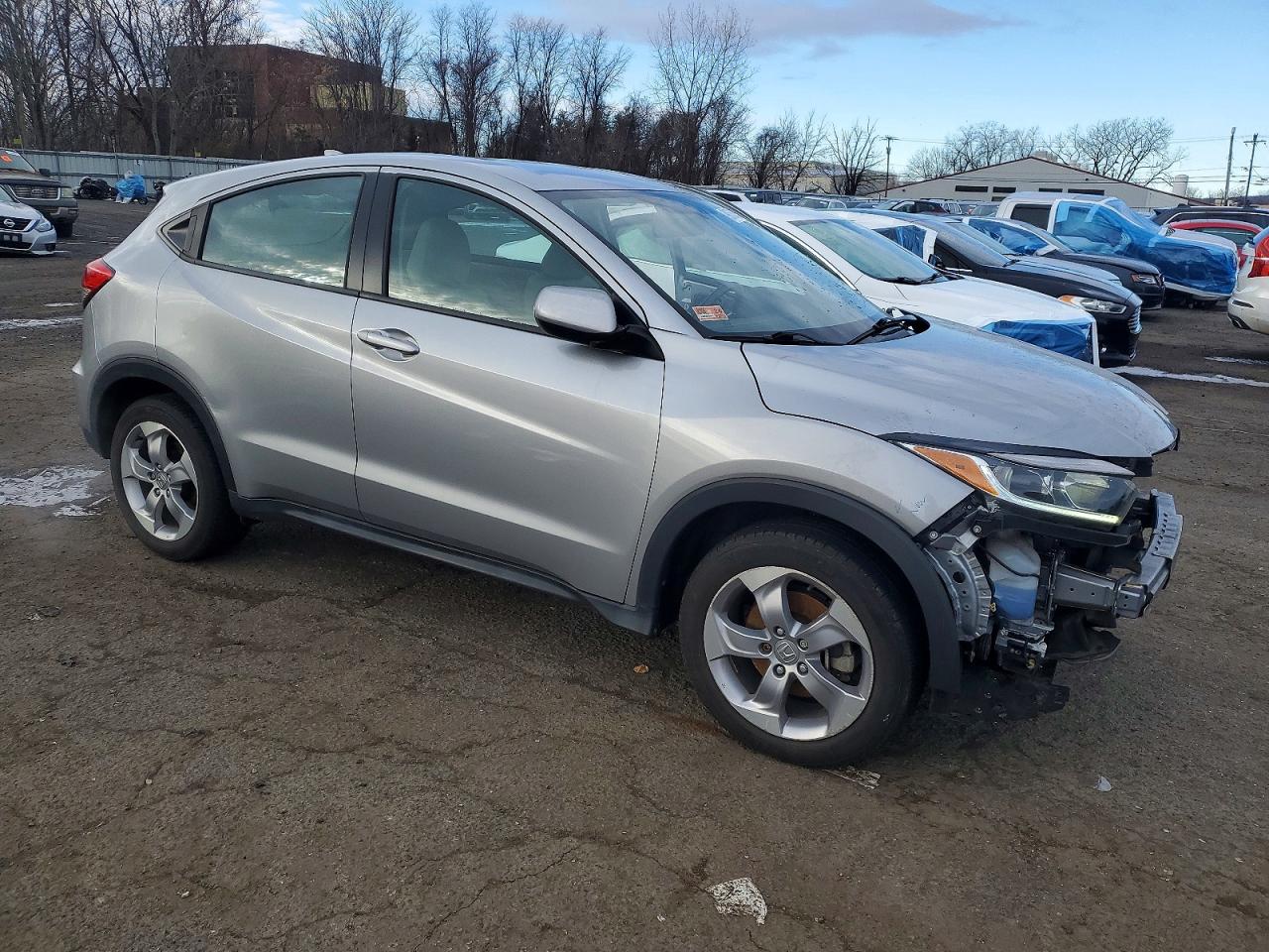 2019 HONDA HR-V LX photo 4
