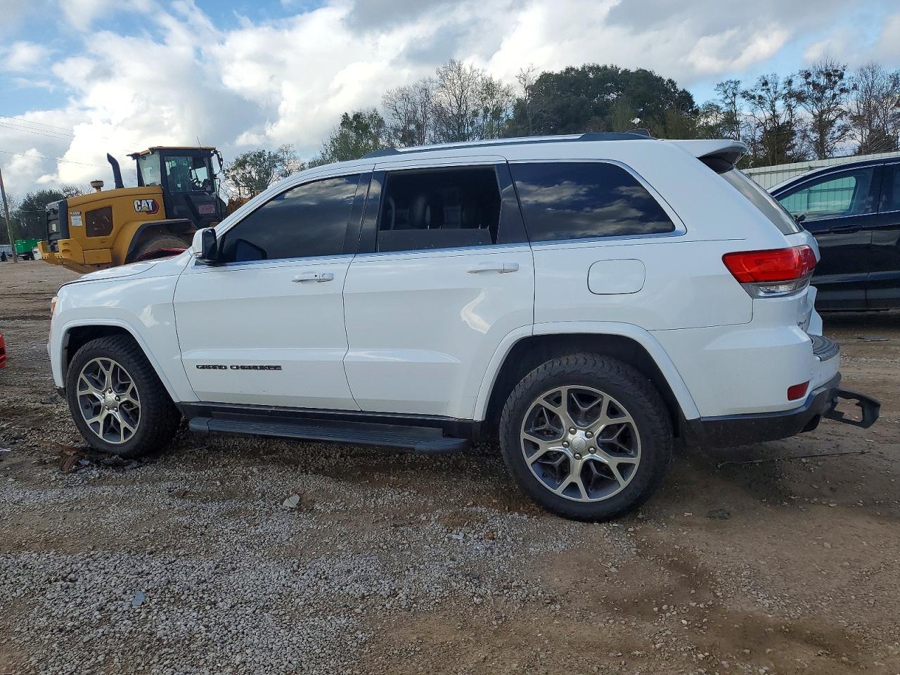 2018 JEEP GRAND CHEROKEE LIMITED photo 2