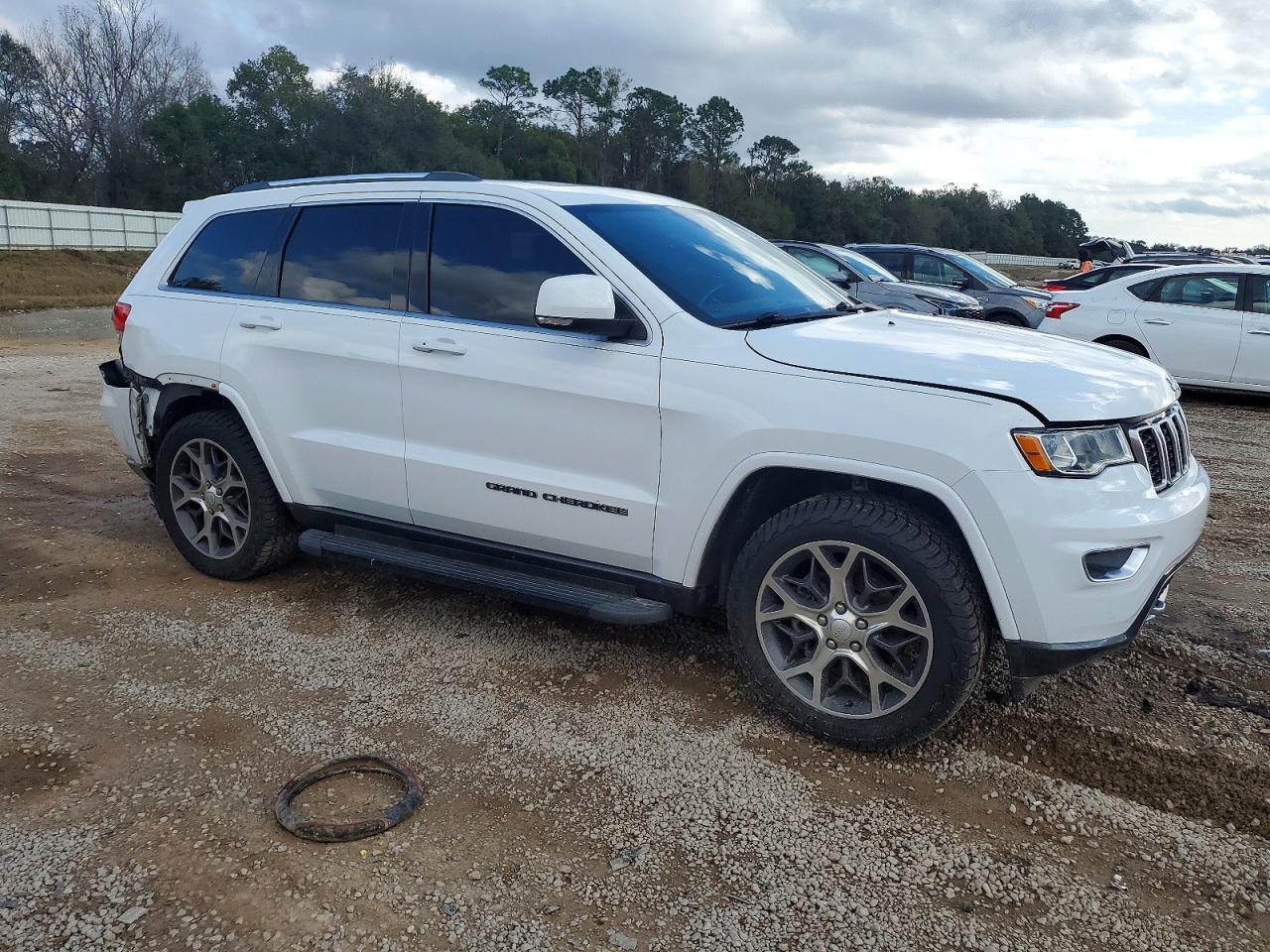 2018 JEEP GRAND CHEROKEE LIMITED photo 4