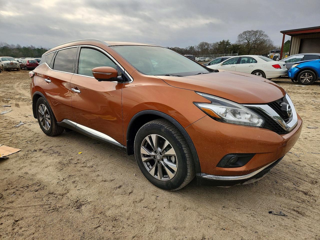 2015 NISSAN MURANO S photo 4