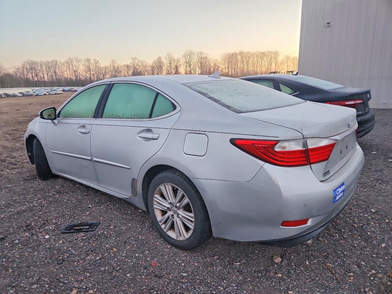 2013 LEXUS ES 350 photo 2