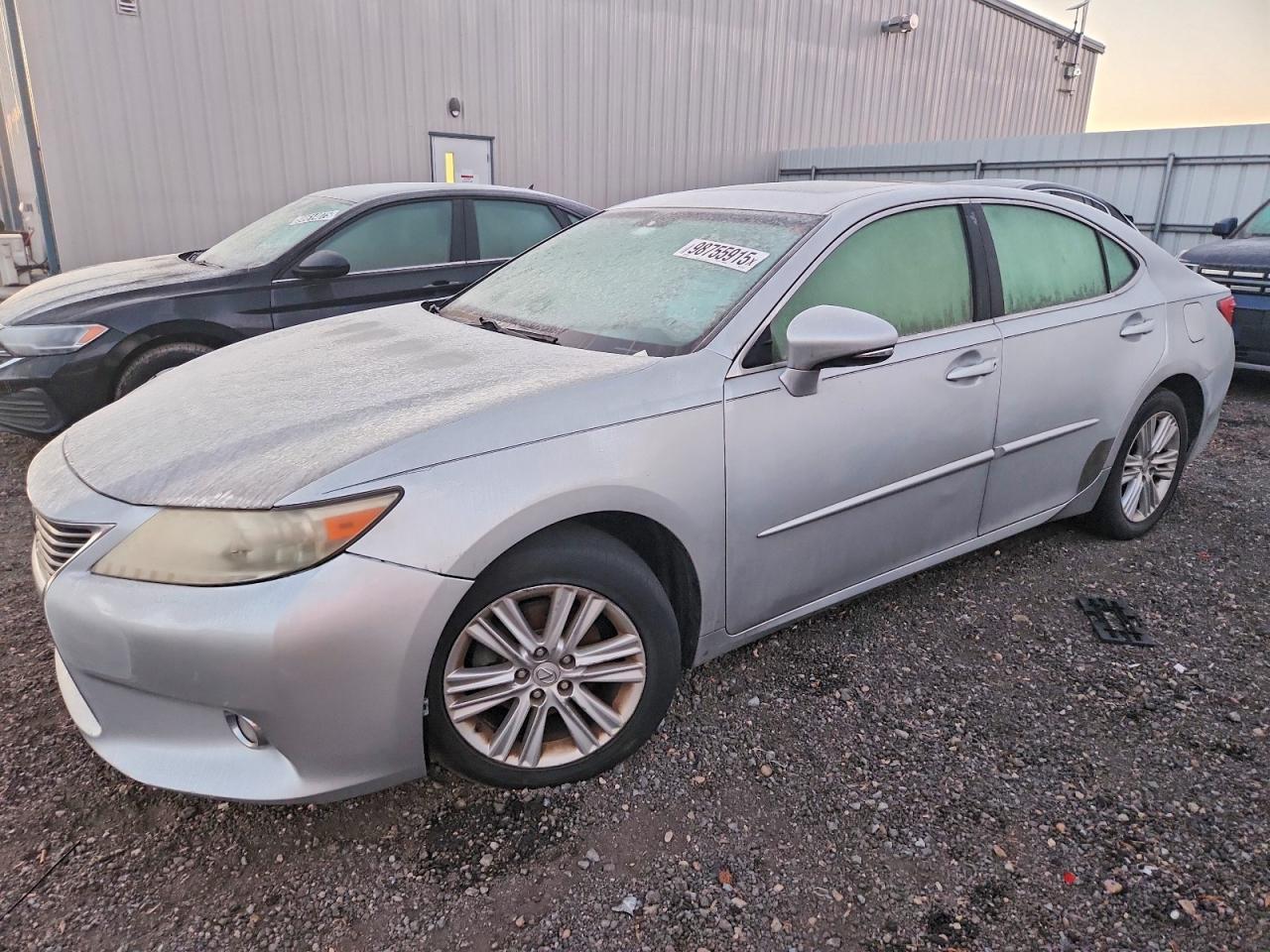 2013 LEXUS ES