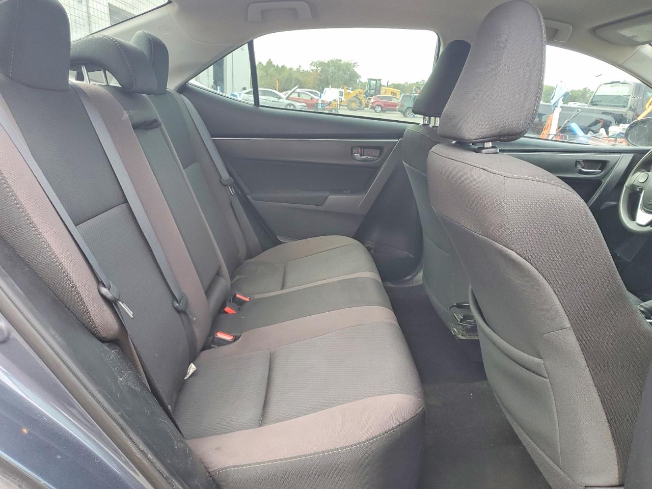 2017 TOYOTA COROLLA L photo 19