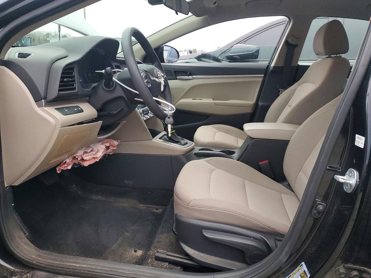 2020 HYUNDAI ELANTRA SE photo 7