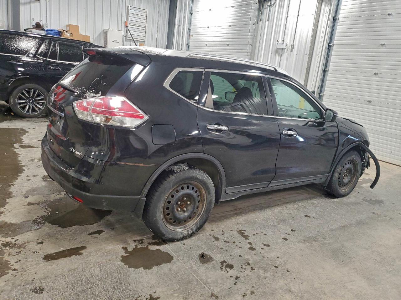 2016 NISSAN ROGUE S photo 3