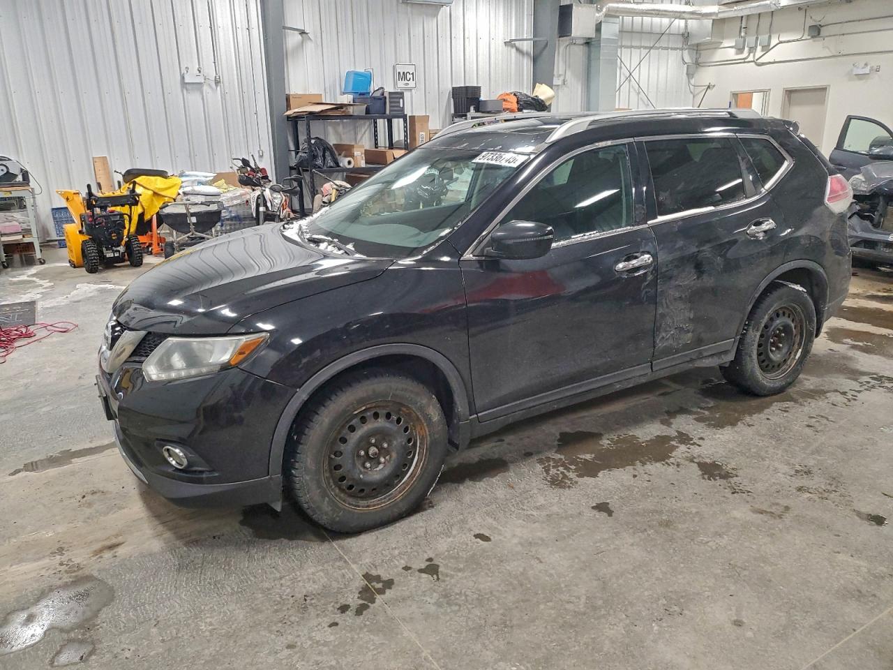 2016 NISSAN ROGUE