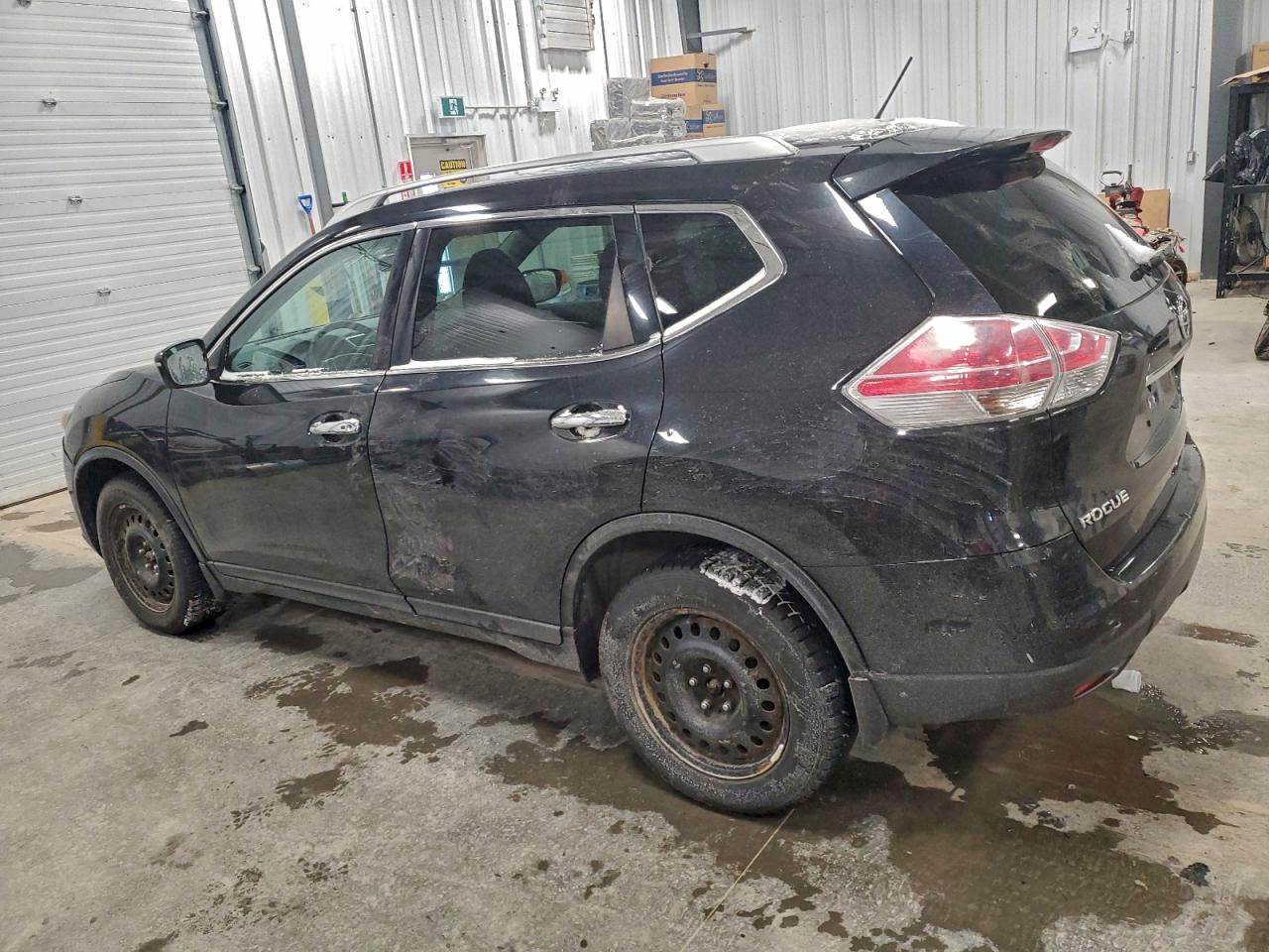 2016 NISSAN ROGUE S photo 2