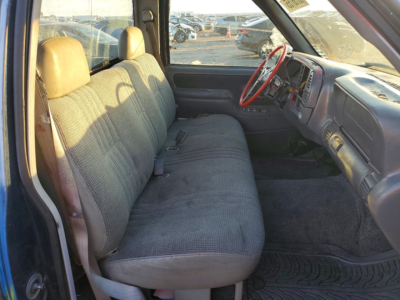 1998 GMC SIERRA C1500 photo 7