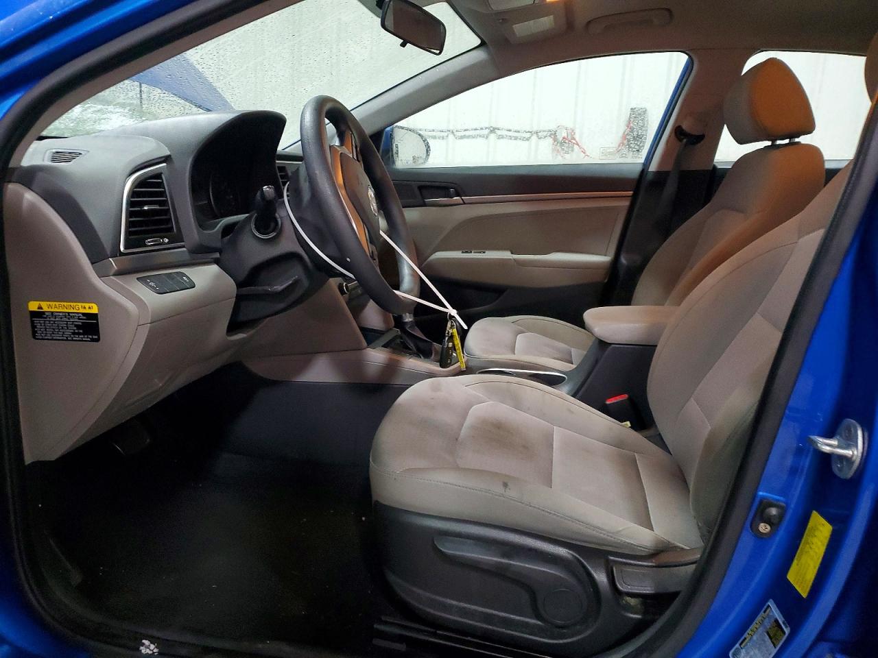 2017 HYUNDAI ELANTRA SE photo 7