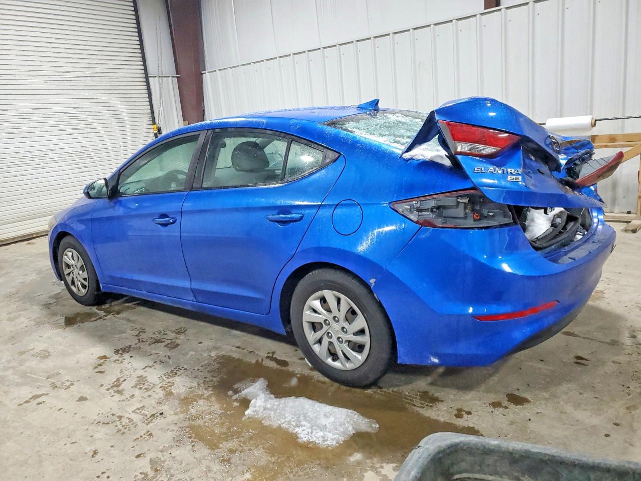 2017 HYUNDAI ELANTRA SE photo 2