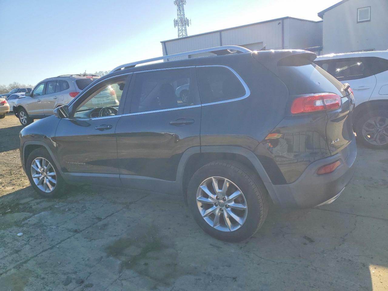 2015 JEEP CHEROKEE LIMITED photo 2