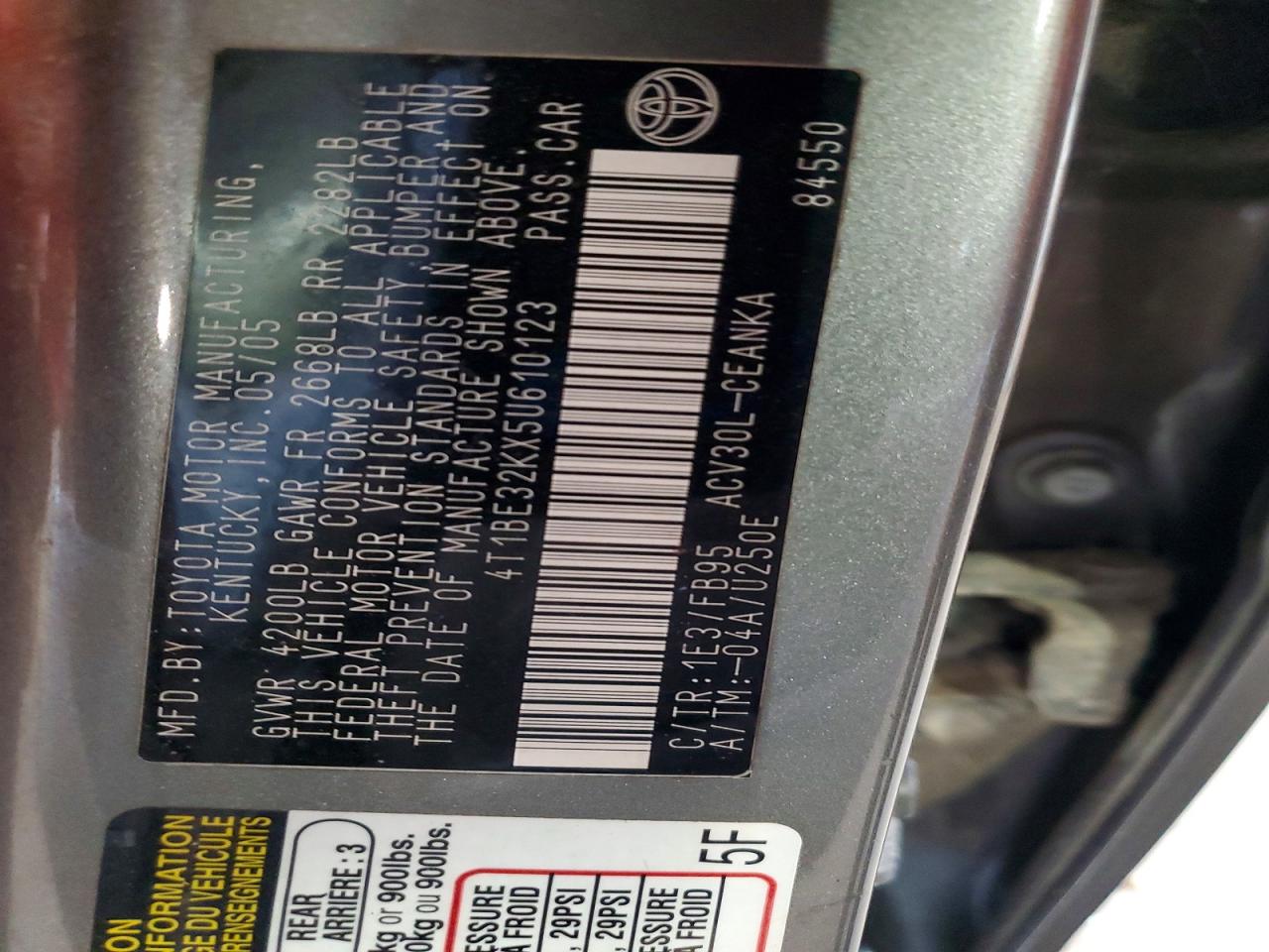 2005 TOYOTA CAMRY LE photo 12