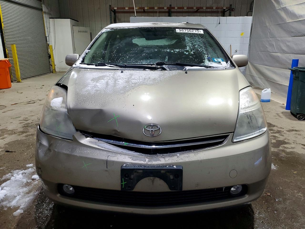 2009 TOYOTA PRIUS BASE photo 9
