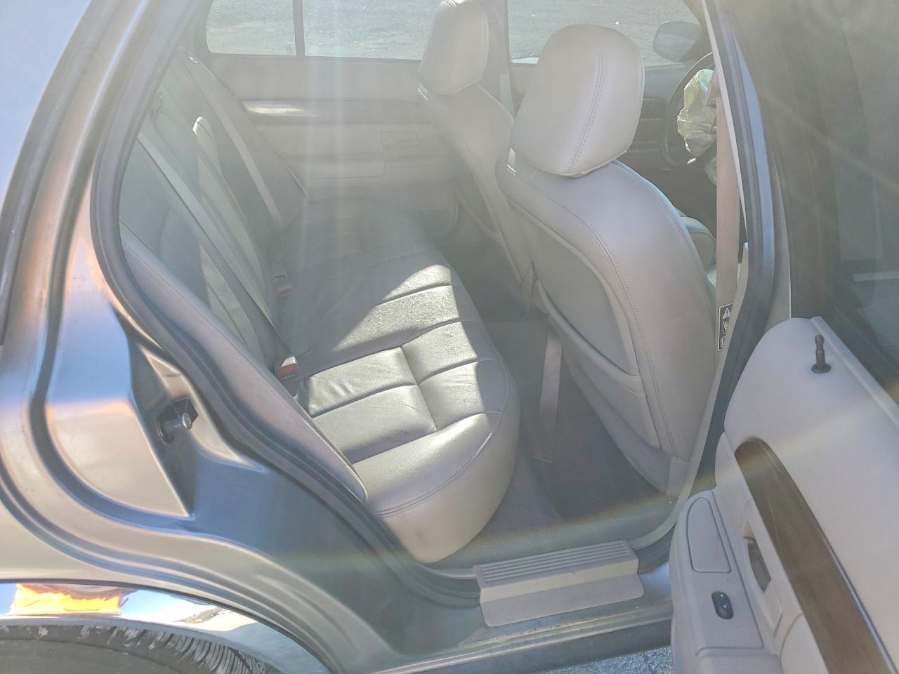 2003 MERCURY GRAND MARQUIS GS photo 10