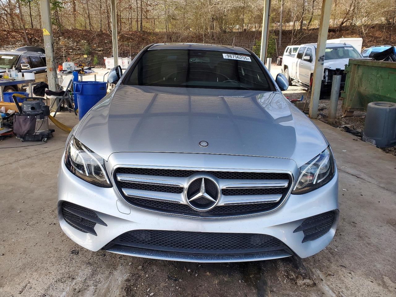 2017 MERCEDES-BENZ E 300 photo 5