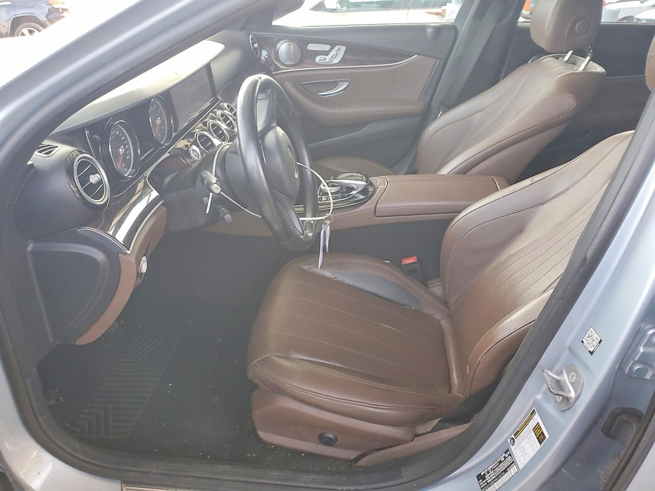 2017 MERCEDES-BENZ E 300 photo 7