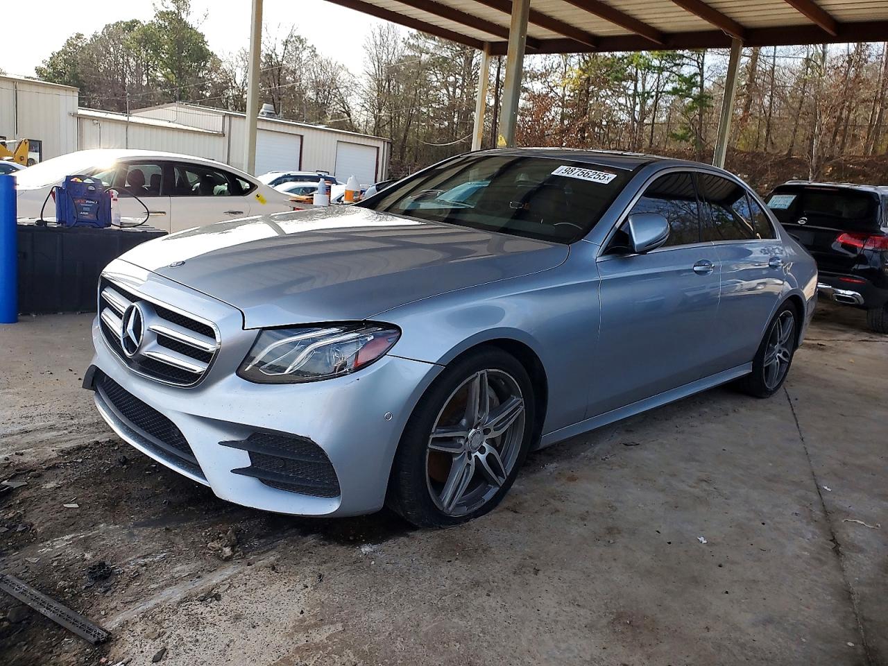 2017 MERCEDES-BENZ E
